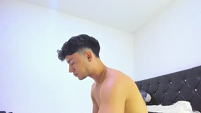 Sebastian-Dash online show from 02.07.25