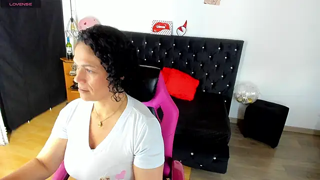 Aliciia cute1 online show from 02.04.26