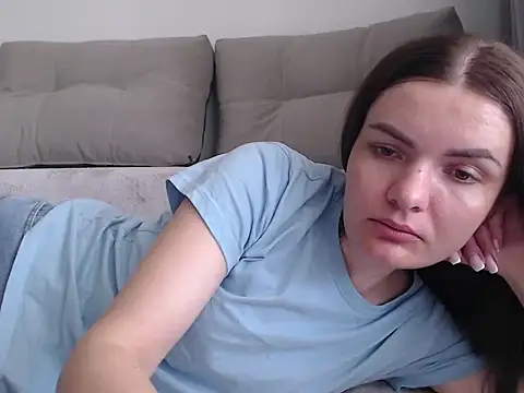 Snapshot of _JustmeHere_ chatting on 04.05.26 JustmeHere online show from 04.05.26