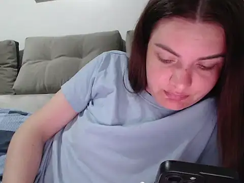 Snapshot of _JustmeHere_ chatting on 04.08.26 JustmeHere online show from 04.08.26