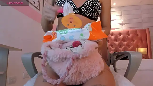 mhelissaw online show from 02.06.25