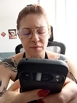 divine eve online show from 04.09.26