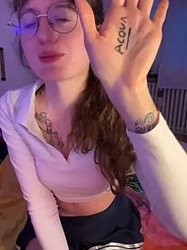 Snapshot of _foxygirl_ chatting on 03.01.26 foxygirl online show from 03.01.26