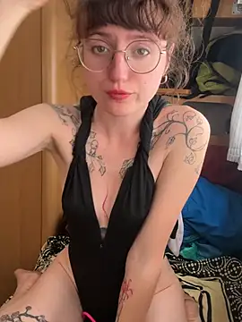  foxygirl  online show from 05.04.26