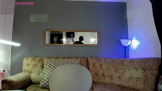 Jhonny-Blake online show from 04.06.26