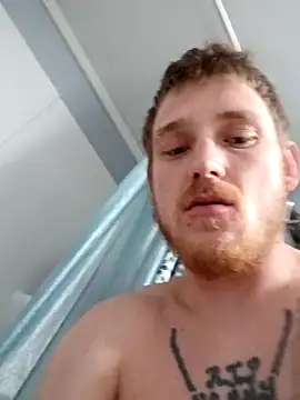 Snapshot of selfmadestud chatting on 02.10.26 selfmadestud online show from 02.10.26