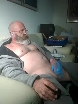 Snapshot of iambradz chatting on 11.09.25 iambradz online show from 11.09.25