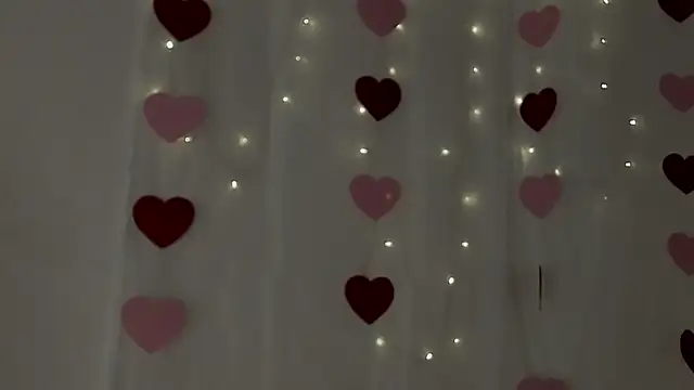 Snapshot of gabriela_duarte1 chatting on 02.15.25 gabriela duarte1 online show from 02.15.25