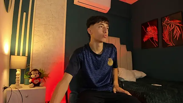 AlessandroDybala online show from 03.20.25