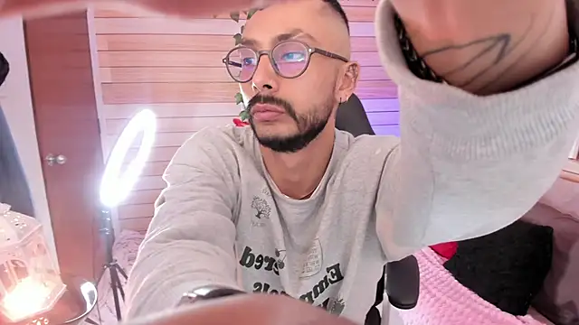 Tom cooper  online show from 02.21.25