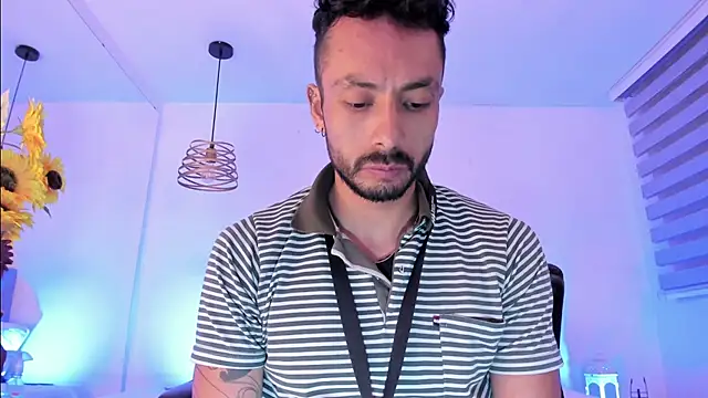 Tom cooper  online show from 10.03.25