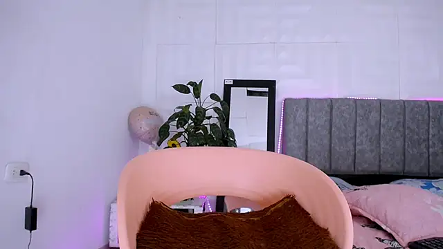 nataly red online show from 11.11.25