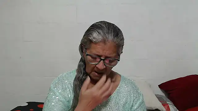 candy mature  online show from 11.30.25