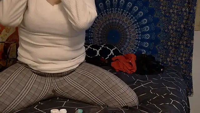 HeyyImHarlowe online show from 02.08.25