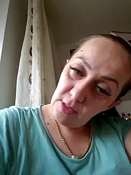 AvaLloyd online show from 03.15.25