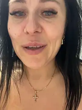 Snapshot of CuteNata chatting on 01.10.25 CuteNata online show from 01.10.25