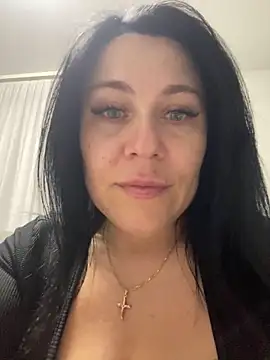 Snapshot of CuteNata chatting on 03.02.25 CuteNata online show from 03.02.25