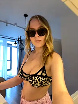 Little Forest ELF online show from 11.23.25