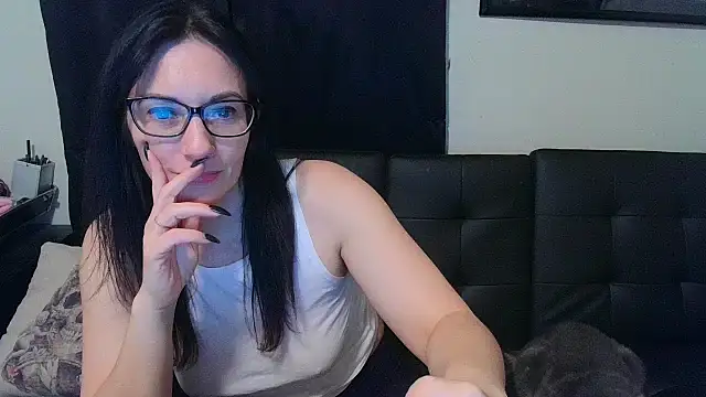 CrystalLakeXO online show from 03.21.26