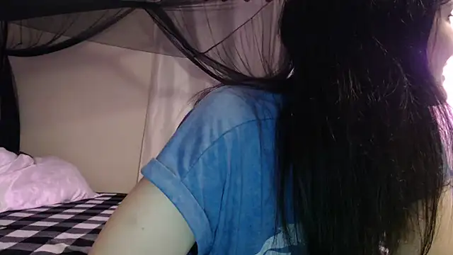 CrystalLakeXO online show from 06.24.26