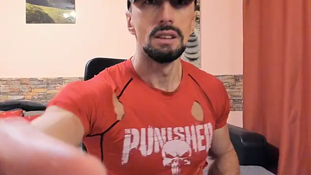 HotHunkTrainer online show from 02.10.26