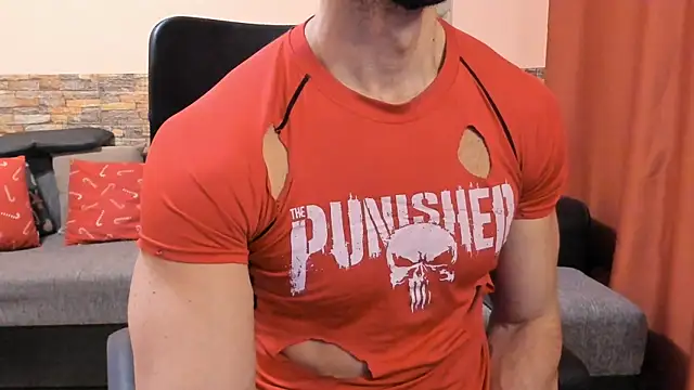 HotHunkTrainer online show from 02.11.26