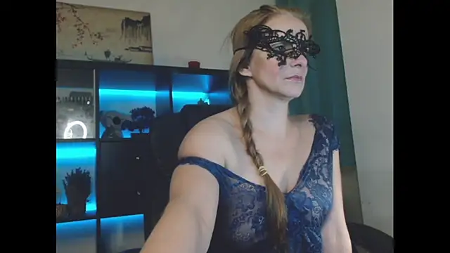 Snapshot of hadaazul99 chatting on 01.08.25 hadaazul99 online show from 01.08.25