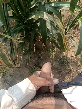 Snapshot of lovesuna chatting on 10.19.25 lovesuna online show from 10.19.25