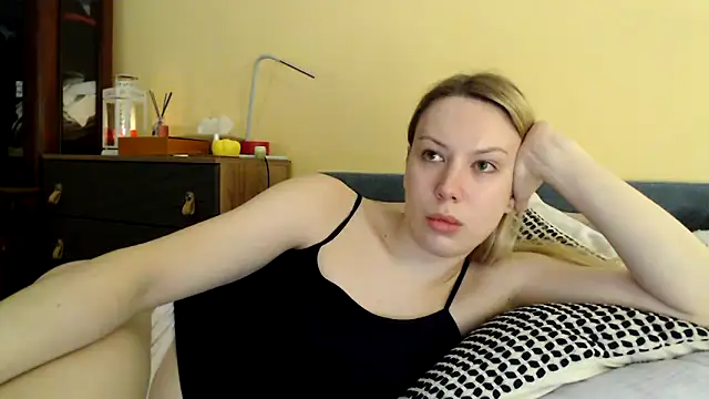 Snapshot of Scarlettford chatting on 12.03.24 Scarlettford online show from 12.03.24