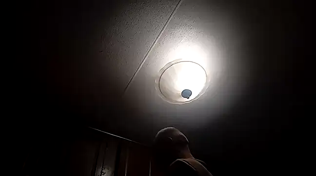 Snapshot of Xoc8_ chatting on 02.24.25 Xoc8 online show from 02.24.25