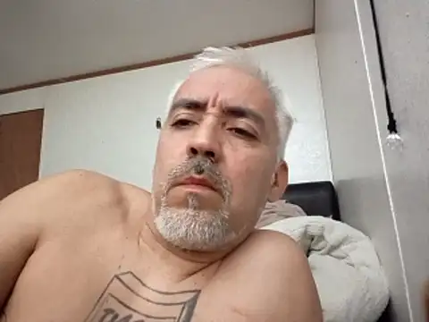 Xoc8  online show from 03.17.26