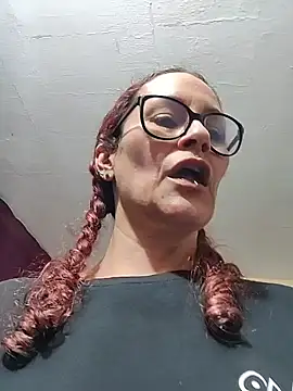 Snapshot of SelenaHouston chatting on 02.11.26 SelenaHouston online show from 02.11.26