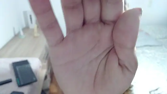 Snapshot of hanny_505 chatting on 06.23.26 hanny 505 online show from 06.23.26