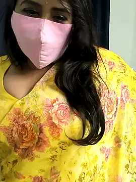 Snapshot of Selina_6 chatting on 01.03.25 Selina 6 online show from 01.03.25