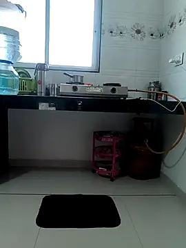 Snapshot of Selina_6 chatting on 02.11.25 Selina 6 online show from 02.11.25