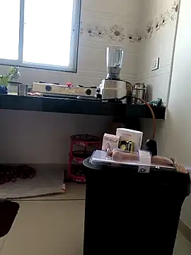 Snapshot of Selina_6 chatting on 03.08.25 Selina 6 online show from 03.08.25