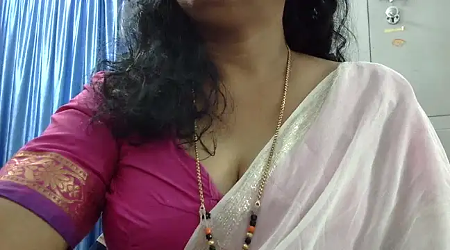 Snapshot of Vijji-telugu chatting on 12.23.24 Vijji-telugu online show from 12.23.24