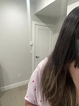 jAsMinE678 online show from 04.08.26