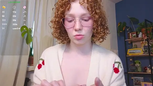 Snapshot of _lightmyfire chatting on 01.10.25  lightmyfire online show from 01.10.25