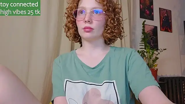 Snapshot of _lightmyfire chatting on 03.17.25  lightmyfire online show from 03.17.25