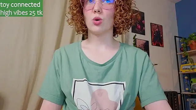 Snapshot of _lightmyfire chatting on 03.22.25  lightmyfire online show from 03.22.25