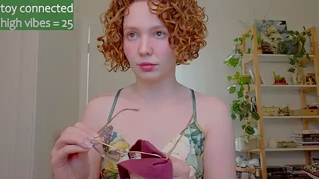 Snapshot of _lightmyfire chatting on 09.13.25  lightmyfire online show from 09.13.25