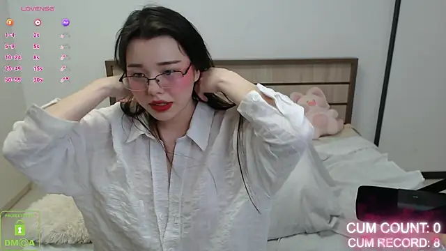 Snapshot of candyy_milika chatting on 07.05.26 candyy milika online show from 07.05.26