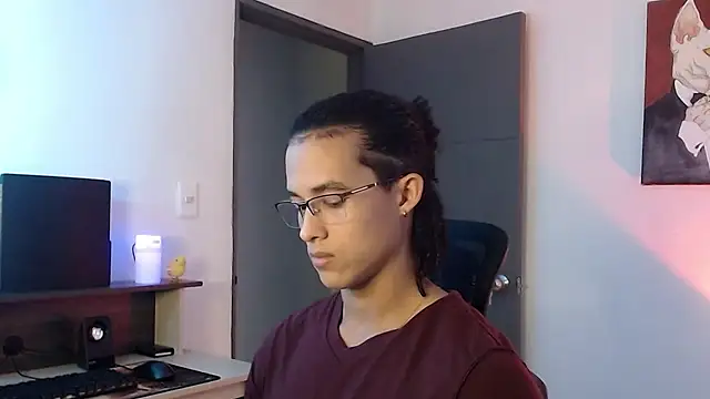 Snapshot of alejo_x3 chatting on 02.17.25 alejo x3 online show from 02.17.25