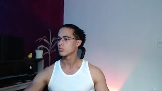 Snapshot of alejo_x3 chatting on 03.09.25 alejo x3 online show from 03.09.25