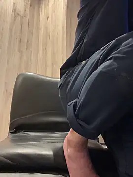 matu050556 online show from 03.04.26