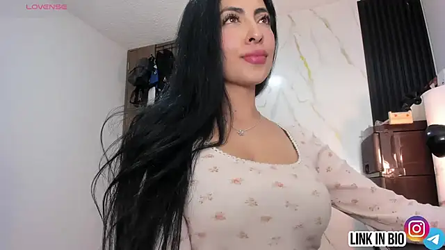 Sophy diamonds online show from 07.18.26