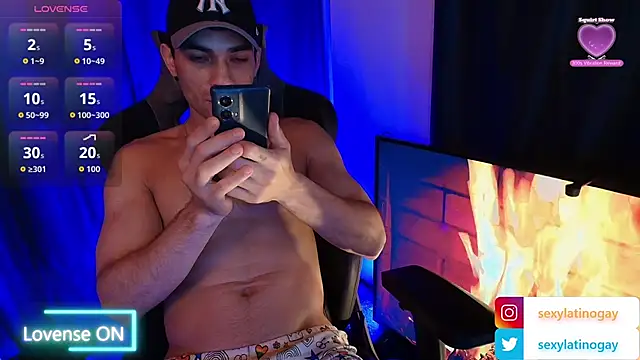 sexyboycolombi4 online show from 03.13.26