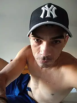 Snapshot of sexyboycolombi4 chatting on 07.28.26 sexyboycolombi4 online show from 07.28.26