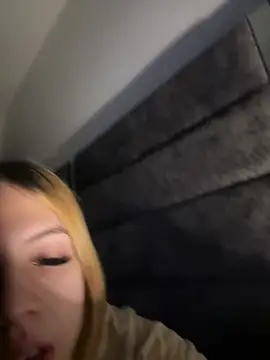 Courtney gonet online show from 12.18.24